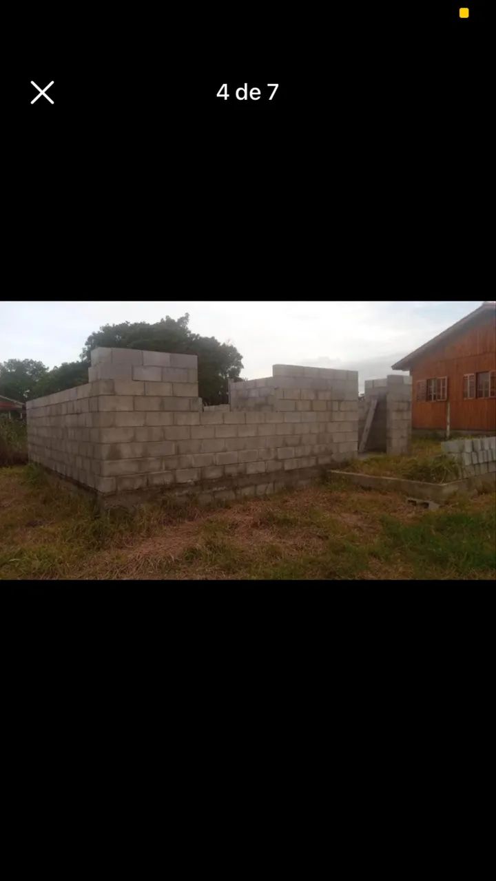 Terreno com casa em construção com padrão de luz  - Foto 2