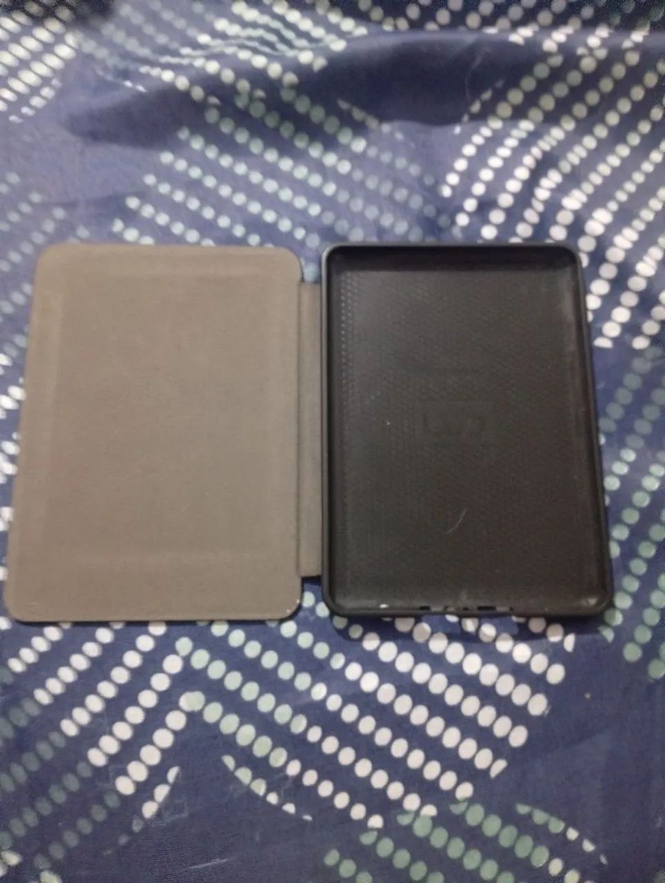 Kindle 10° geração com capa - Foto 4
