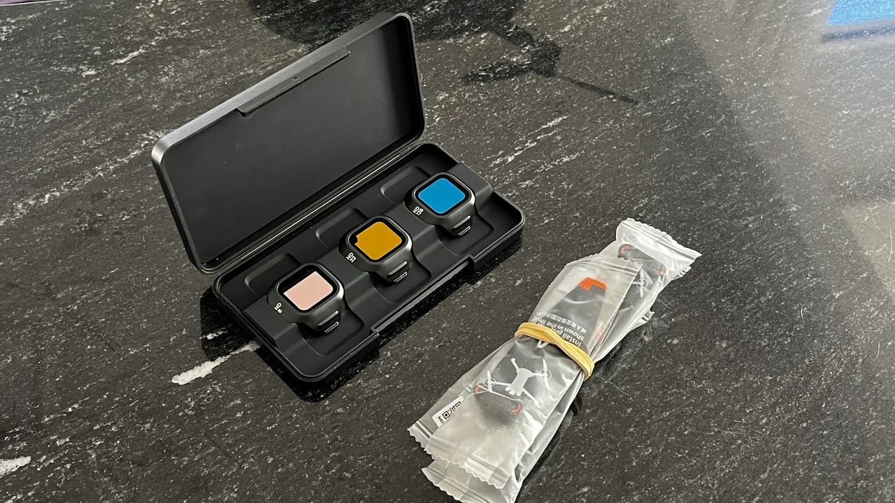 DJI MINI 5 PRO FLY MORE COMBO - Foto 4