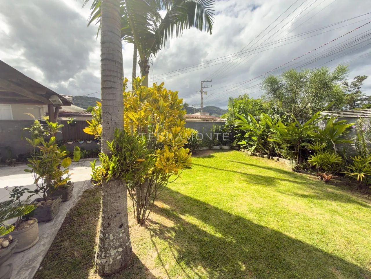 Linda casa no São João com 9 kitnets alugadas! - Foto 4