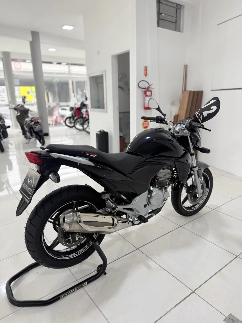 CB 300R/ 300R FLEX - Foto 5