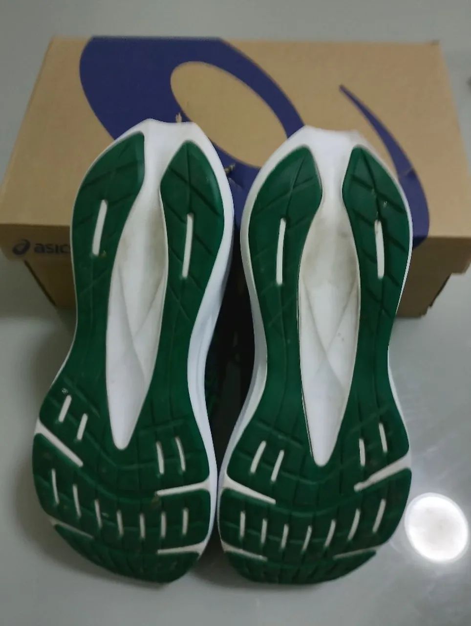 Tênis Asics Original!!  Novo, sem uso. - Foto 4