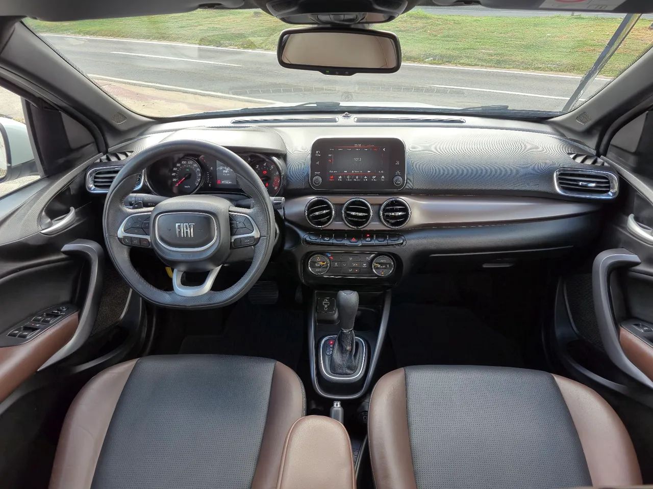 Fiat Cronos Precision 1.3 16V Flex Aut. 2023 - Foto 5