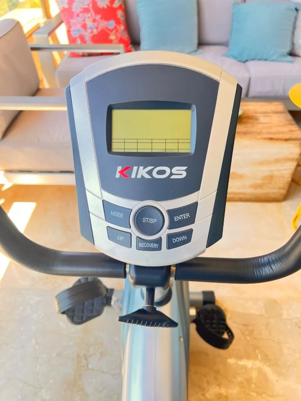 BICICLETA ERGOMETRICA KIKOS KR 5.6 - Foto 3