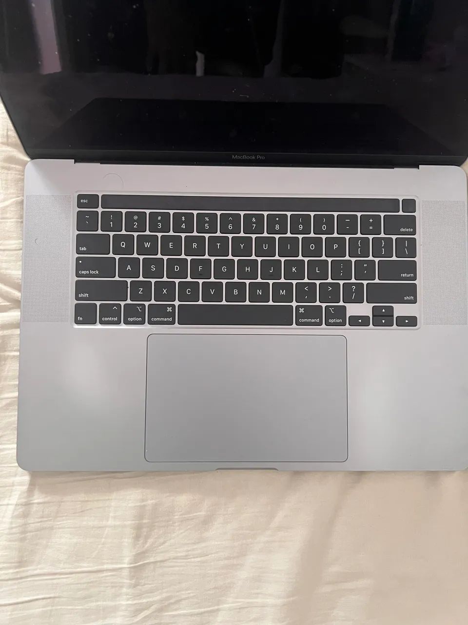 MacBook Pro 16? i7 16gb