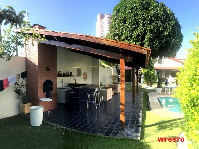 Condomínio Edmundo Rodrigues, casa duplex, 600m², 5 suítes, piscina, Bairro Guararapes - Foto 17