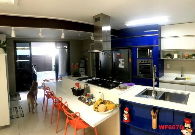 Condomínio Edmundo Rodrigues, casa duplex, 600m², 5 suítes, piscina, Bairro Guararapes - Foto 5