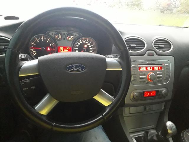 Focus GLX 2.0 Manual 2011