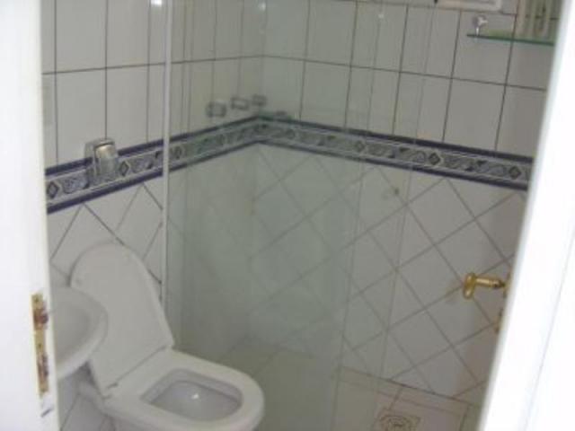Excelente casa 3 andares,lazer completo, casa de fundos, QNG 13, Taguatinga - Foto 16