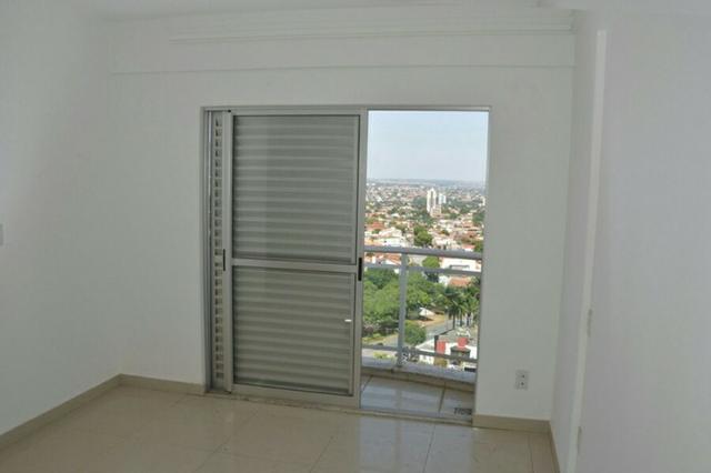 Apto 3 qtos , 3 suítes 2 vagas , Porcelanato, A/c Financiamento, Aceita carro Entrada - Foto 11