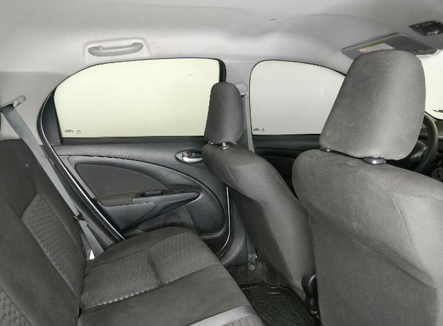 Etios 1.5 Hb Xs completo 2014 - Foto 11