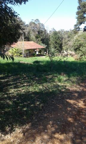 Chac. em sjp na roça velha, aceita carros , imoveis