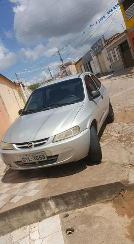 Celta 1.4 ano 2005 vendo ou troco