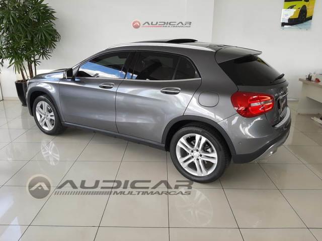 MERCEDES-BENZ GLA 250 2.0 16V TURBO GASOLINA ENDURO 4P AUTOMÁTICO - Foto 4