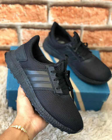 tenis adidas boots