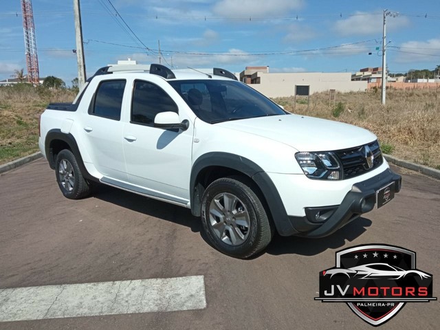 RENAULT DUSTER OROCH DYNAMIQUE 2.0 MANUAL 2016
