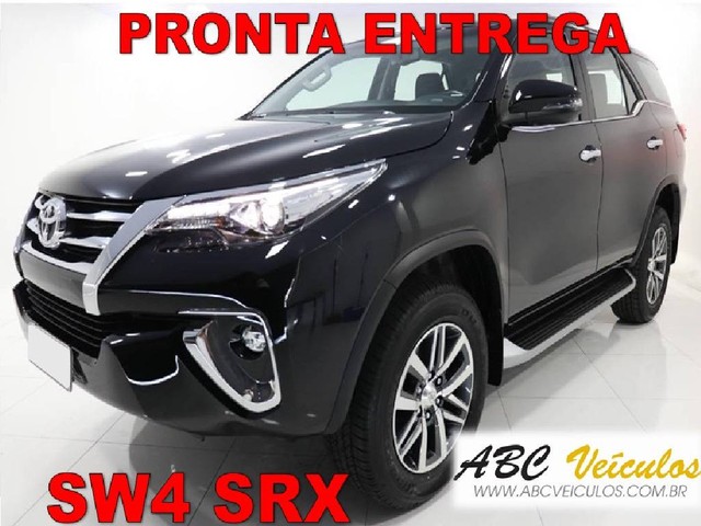 HILUX SW4 2021/2021 2.8 D-4D TURBO DIESEL SRX 7L 4X4 AUTOMÁTICO