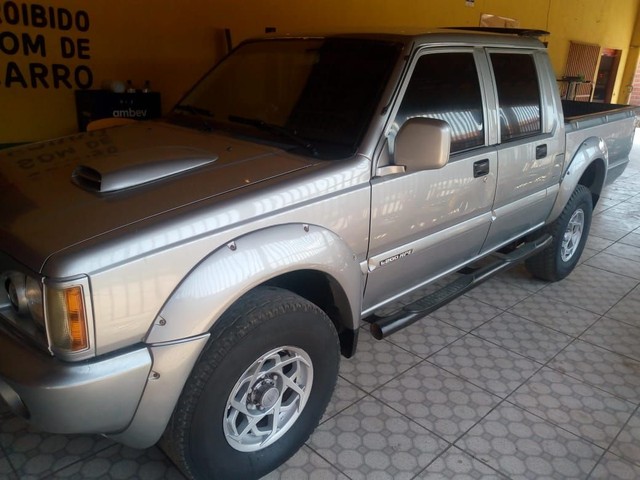 L200