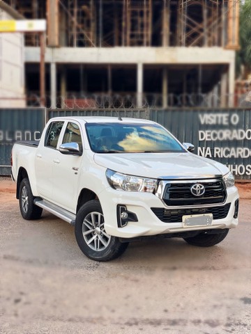TOYOTA HILUX 2.7 SR 4X2 CD 16V FLEX 4P AUTOMÁTICO