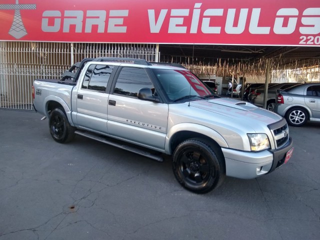 S10 EXECUTIVE TOP DE LINHA DAS FLEX SUPER CONSERVADA