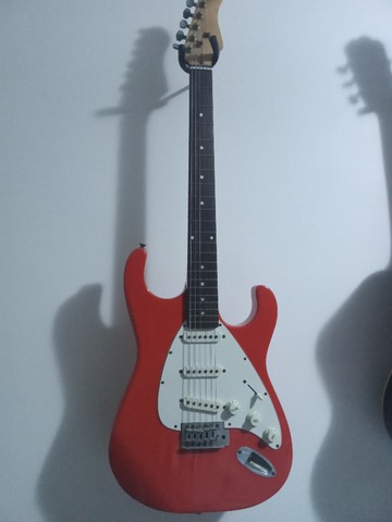 Vendo  guitarra vermelha - Foto 2