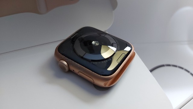 apple watch s5 rose