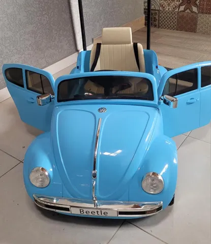 Carro Elétrico Infantil Fusca Beetle 12V Azul com Controle Remoto