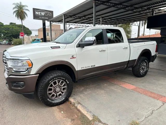 Ram 3500 Longhorn 22/22 18mil km