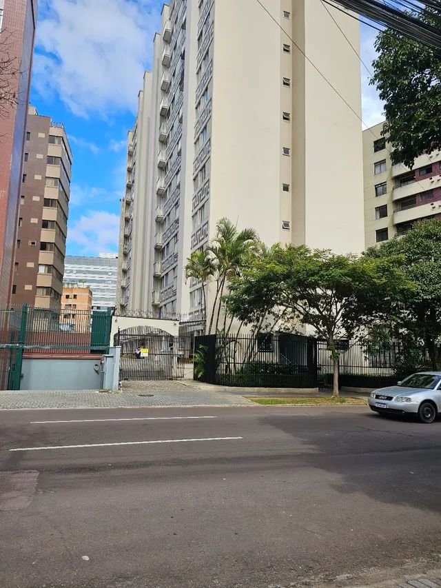 Captação de Apartamento a venda na Rua Comendador Fontana, Centro Cívico, Curitiba, PR