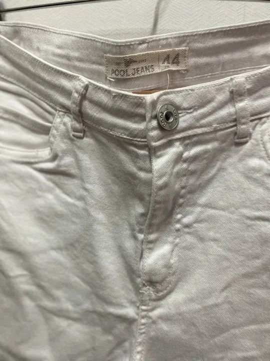 Calça branca, pool, tamanho 44, reta 