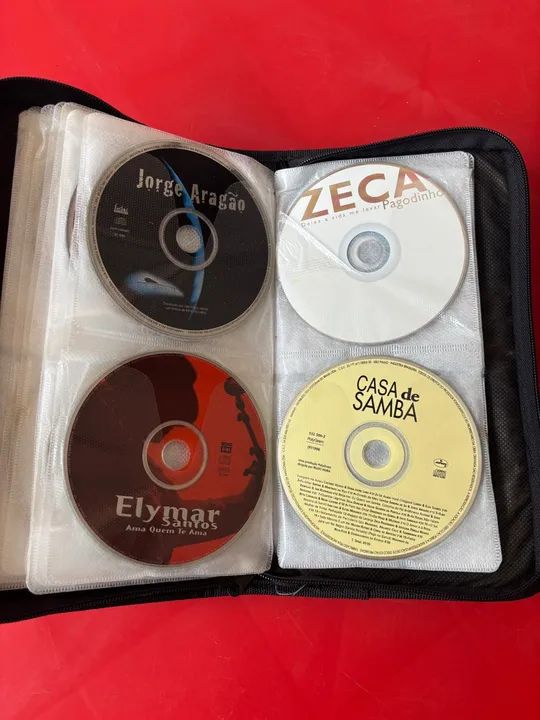 Álbum de cds originais antigos