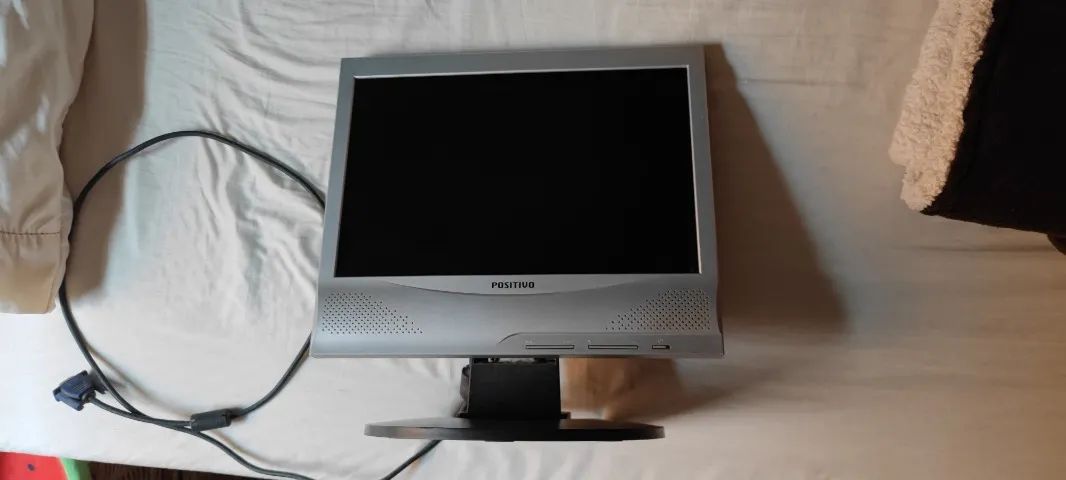 Monitor LCD Positivo Lbm 1560w Usado - Foto 2