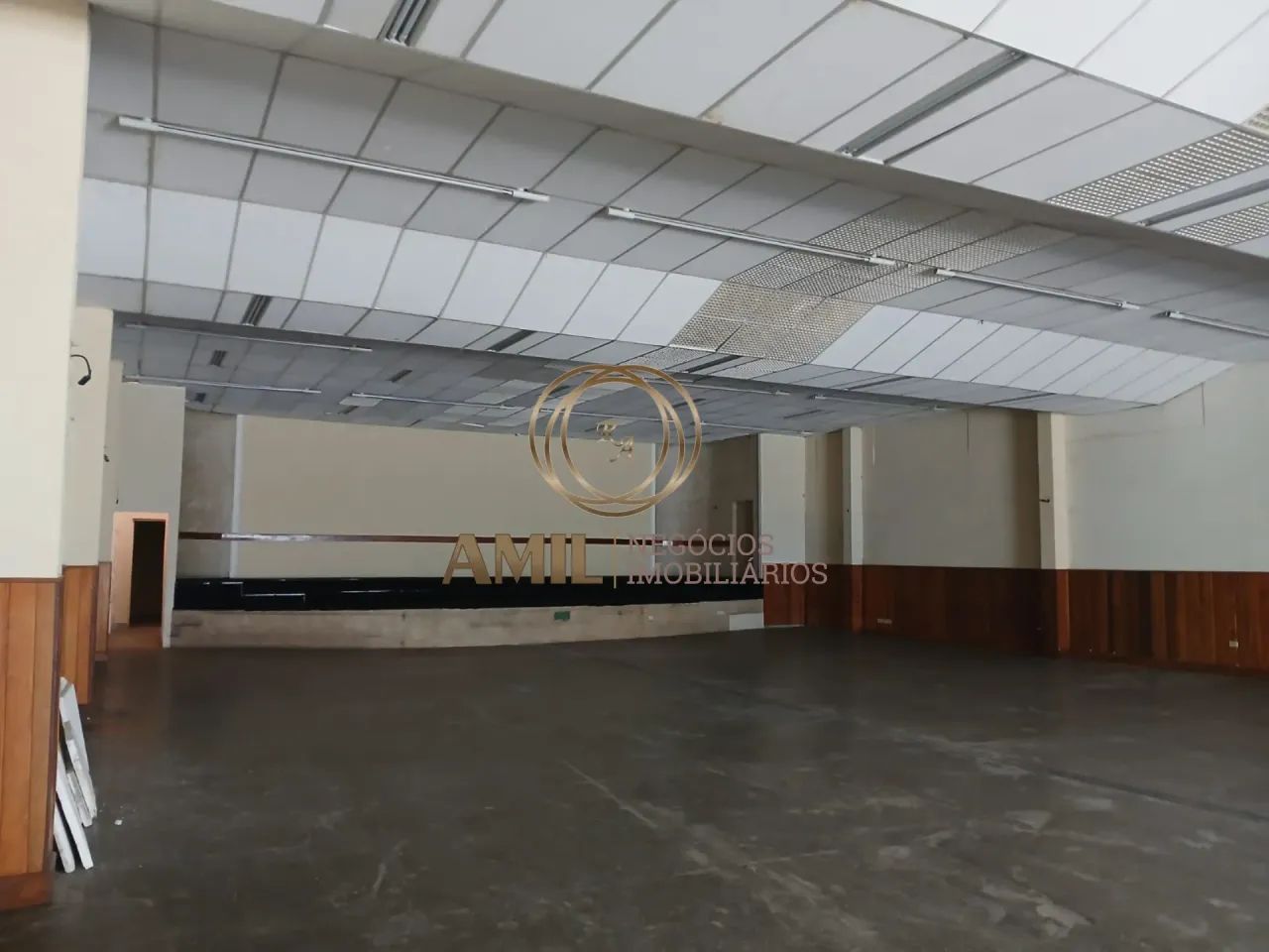 LJC RA AMIL Aluga Galpão Comercial 640m² na região central de São José dos Campos - SP - Foto 4