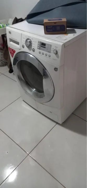 Vendo maquina LG para retirada de peças   - Foto 2