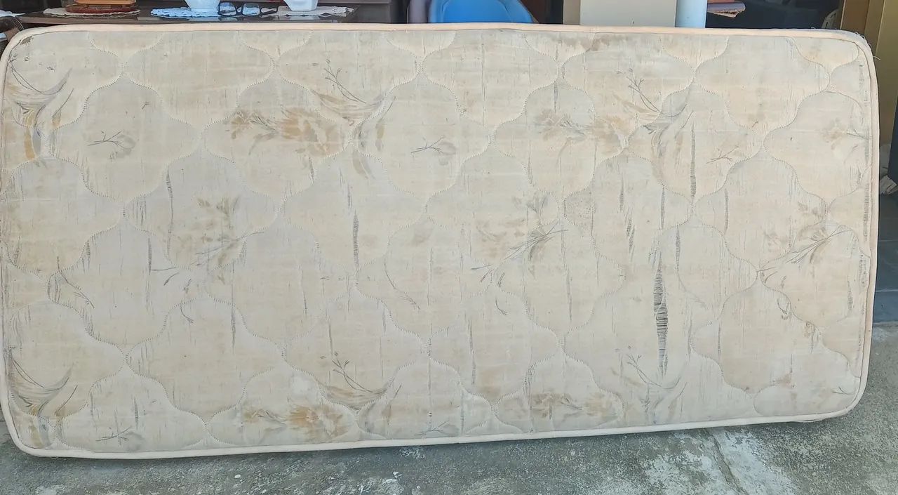 COLCHÃO DE SOLTEIRO  - Foto 4