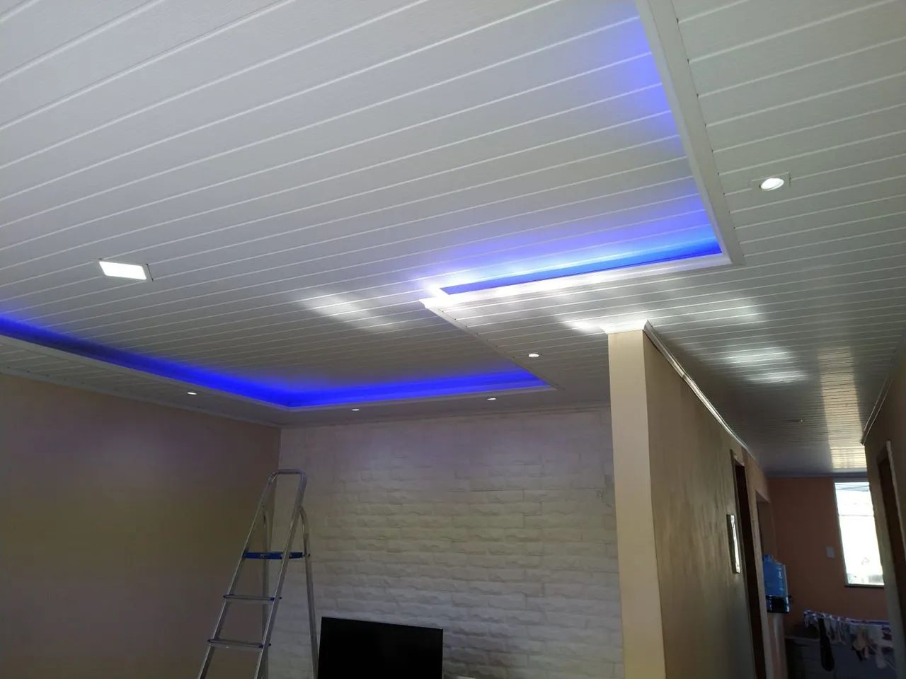 Forro pvc apartir de 70 reias o metro quadrado com material e mão de obra 