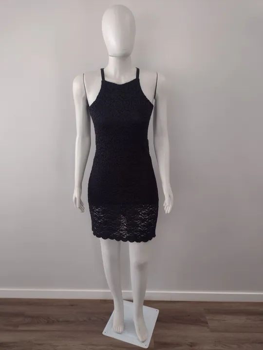 Vestido Preto de renda Marca Miroa