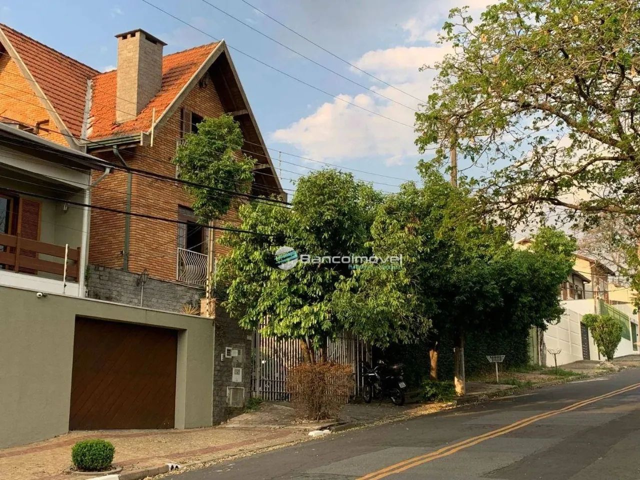 Casa com 10 dormitórios, 400 m² - venda por R$ 1.200.000,00 ou aluguel por R$ 7.625,00/mês - Foto 2