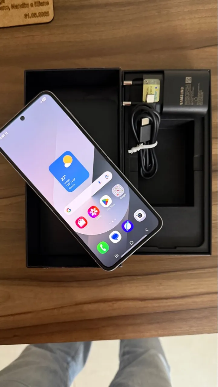 SAMSUNG Z FLIP6 APENAS 5 meses de uso