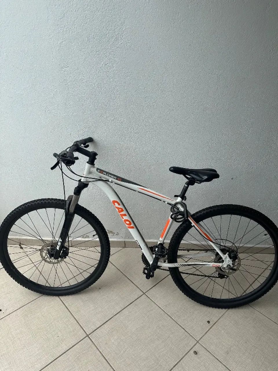 Caloi Explorer 10 Aro 29 MTB Freio a Disco Suspensão RST