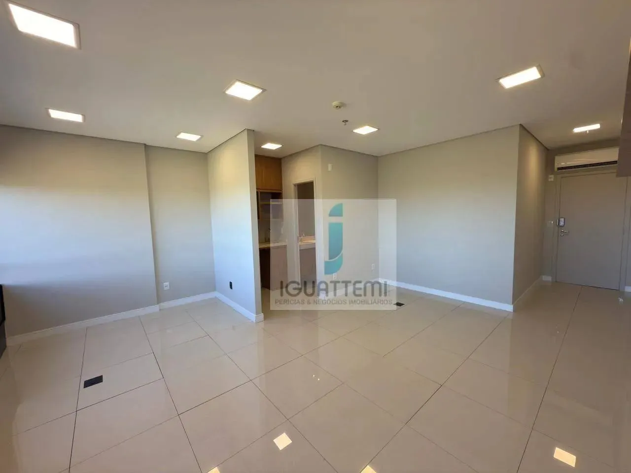 Sala, 35 m² - venda por R$ 700.000,00 ou aluguel por R$ 4.240,00/mês - Iguatemi - São José
