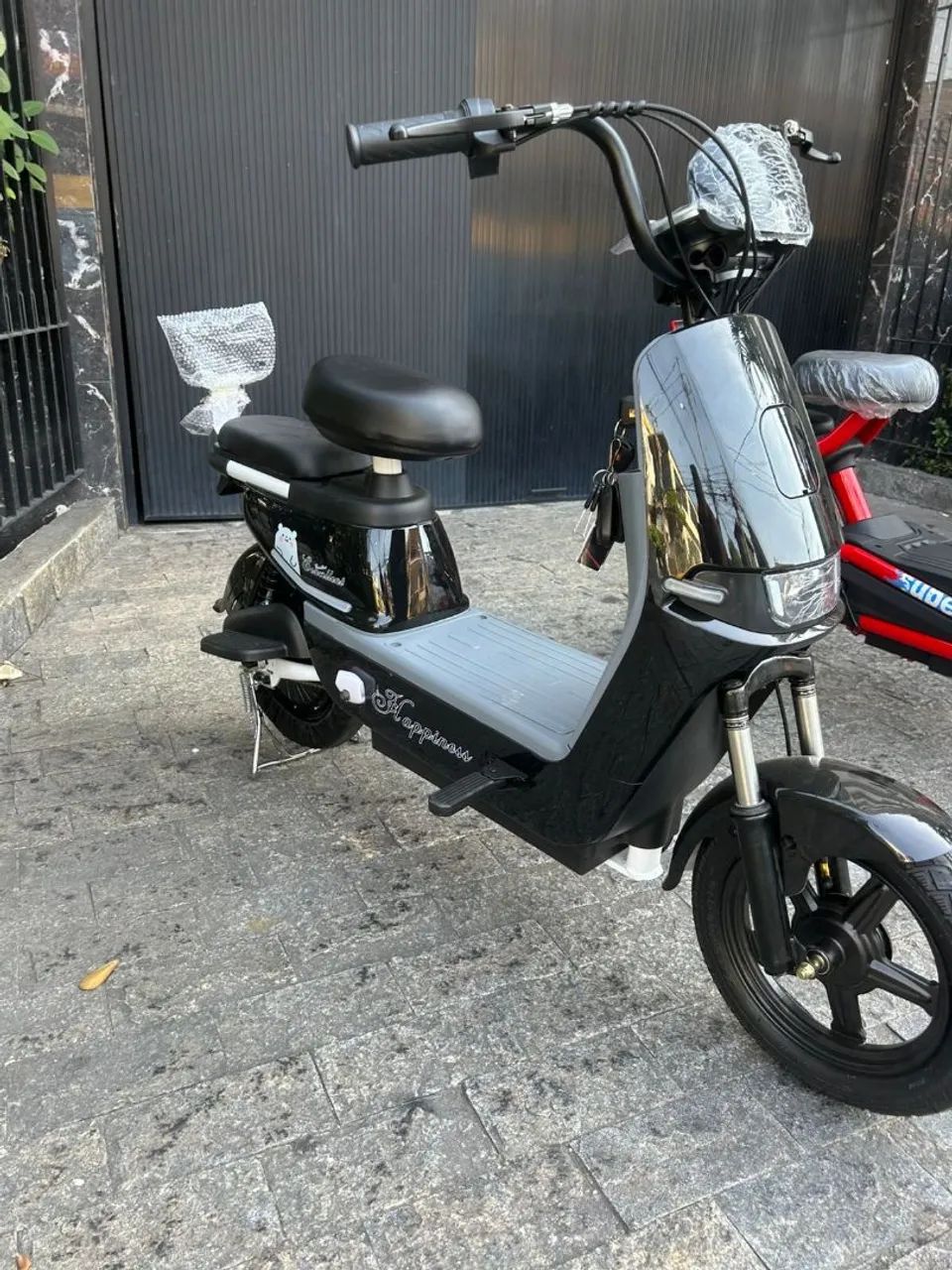 Scooter Elétrica Moderna - Design e Conforto! - Foto 2