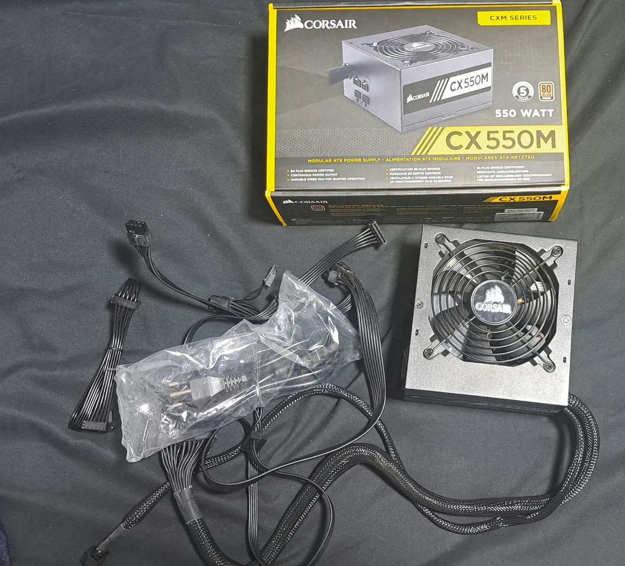 Corsair CX550M Bronze - Foto 2