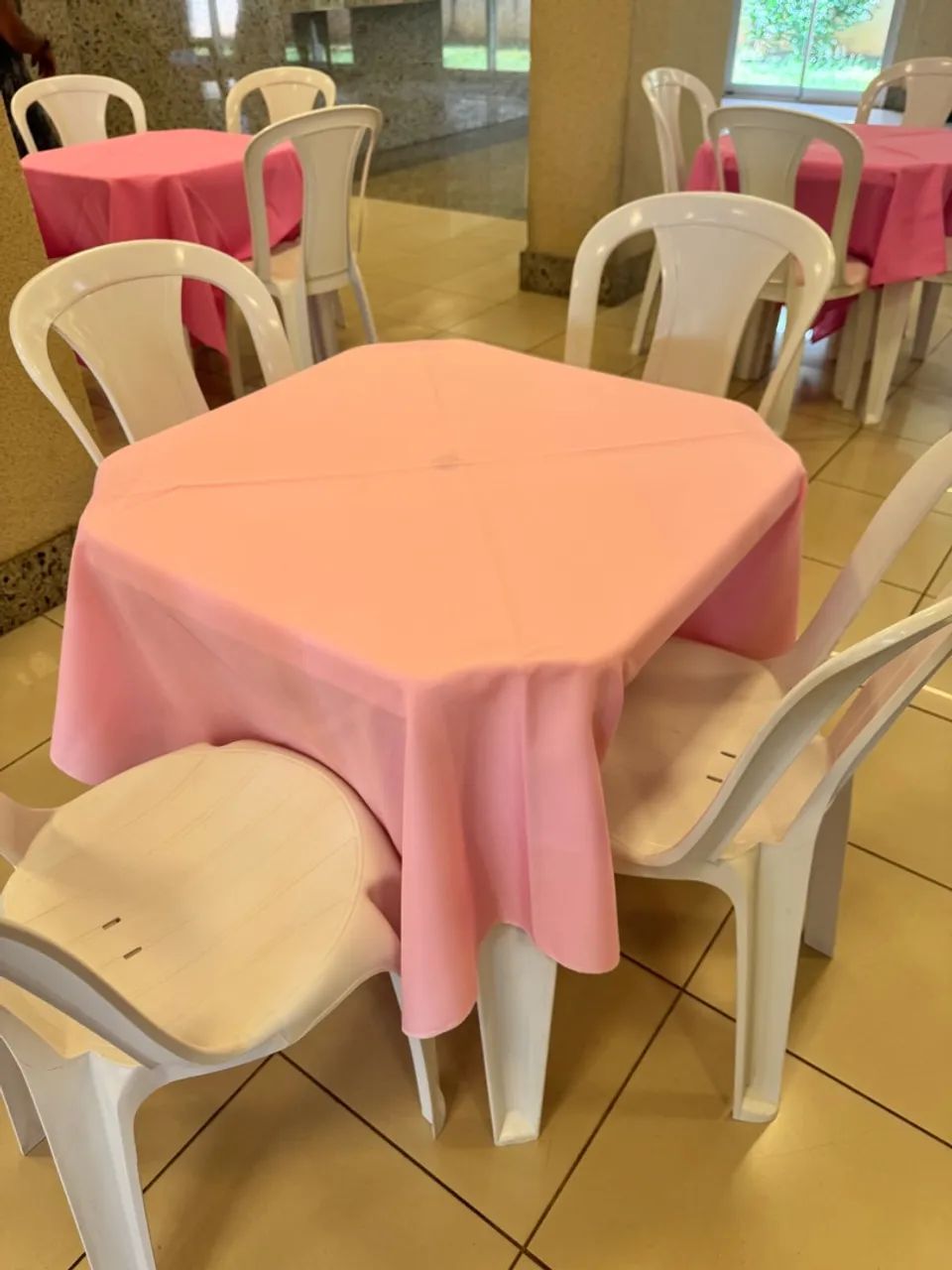 Mesas e cadeiras  - Foto 2