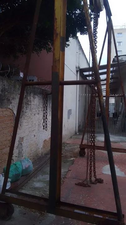 Pórtico móvel com talha 5 ton - Foto 3