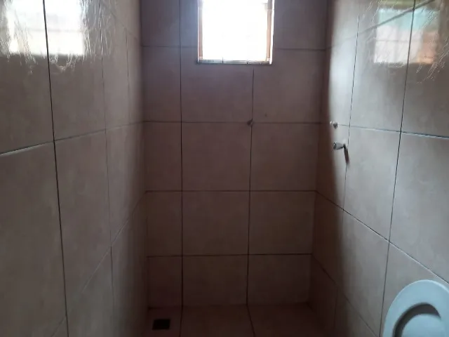 Alugo quarto