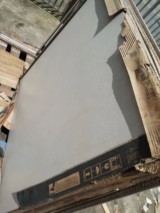 Porcelanato conectium silver 120x120 biancogres leia a discrição 