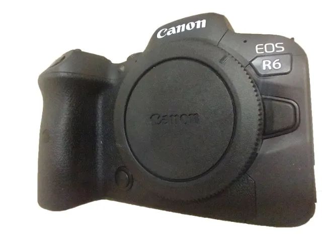 Canon R6 seminova