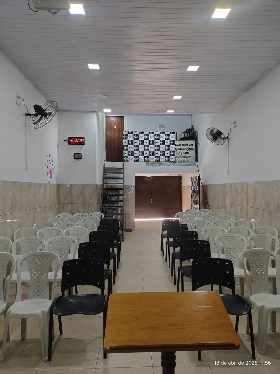 Alugo  galpão com excelente espaço, ótimo para igreja  - Foto 5