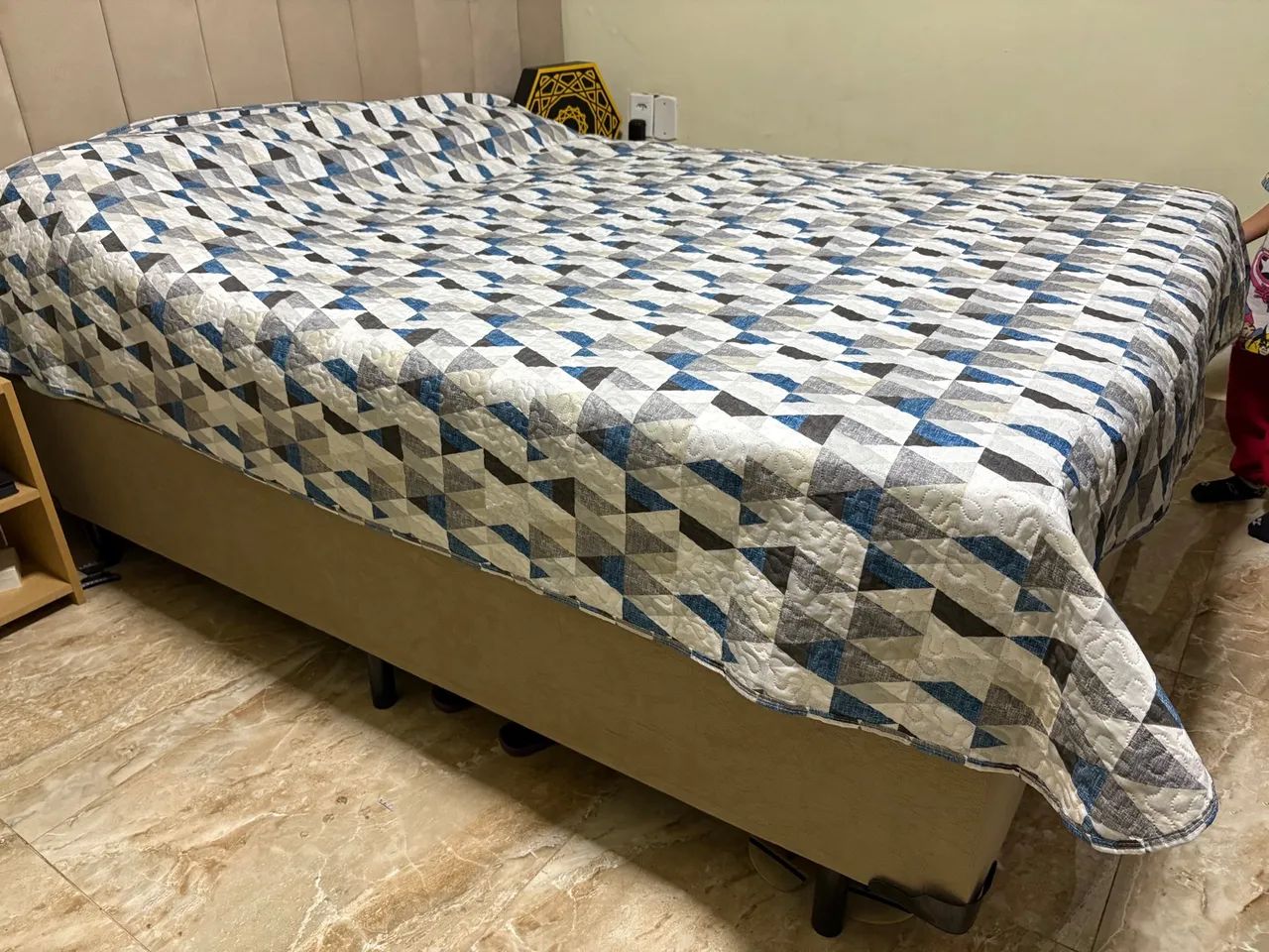 Cama Box Casal com Colchão